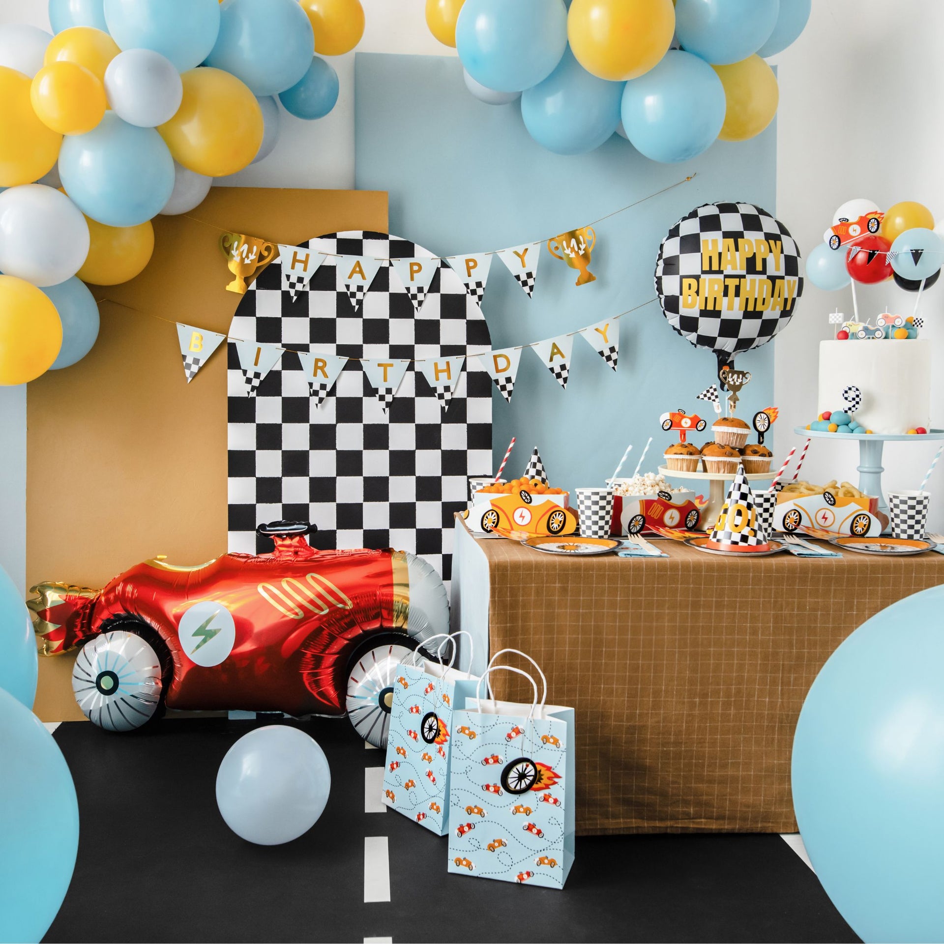 PartyDeco Cupcake Toppers - Gamer 6-10.5cm pk/6