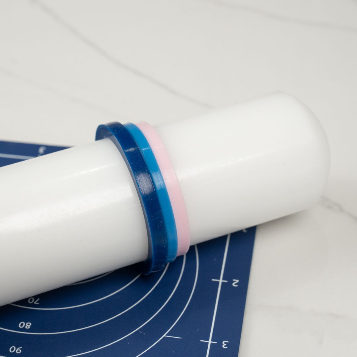 LOYAL Rolling Pin with Pin Guides 50cm