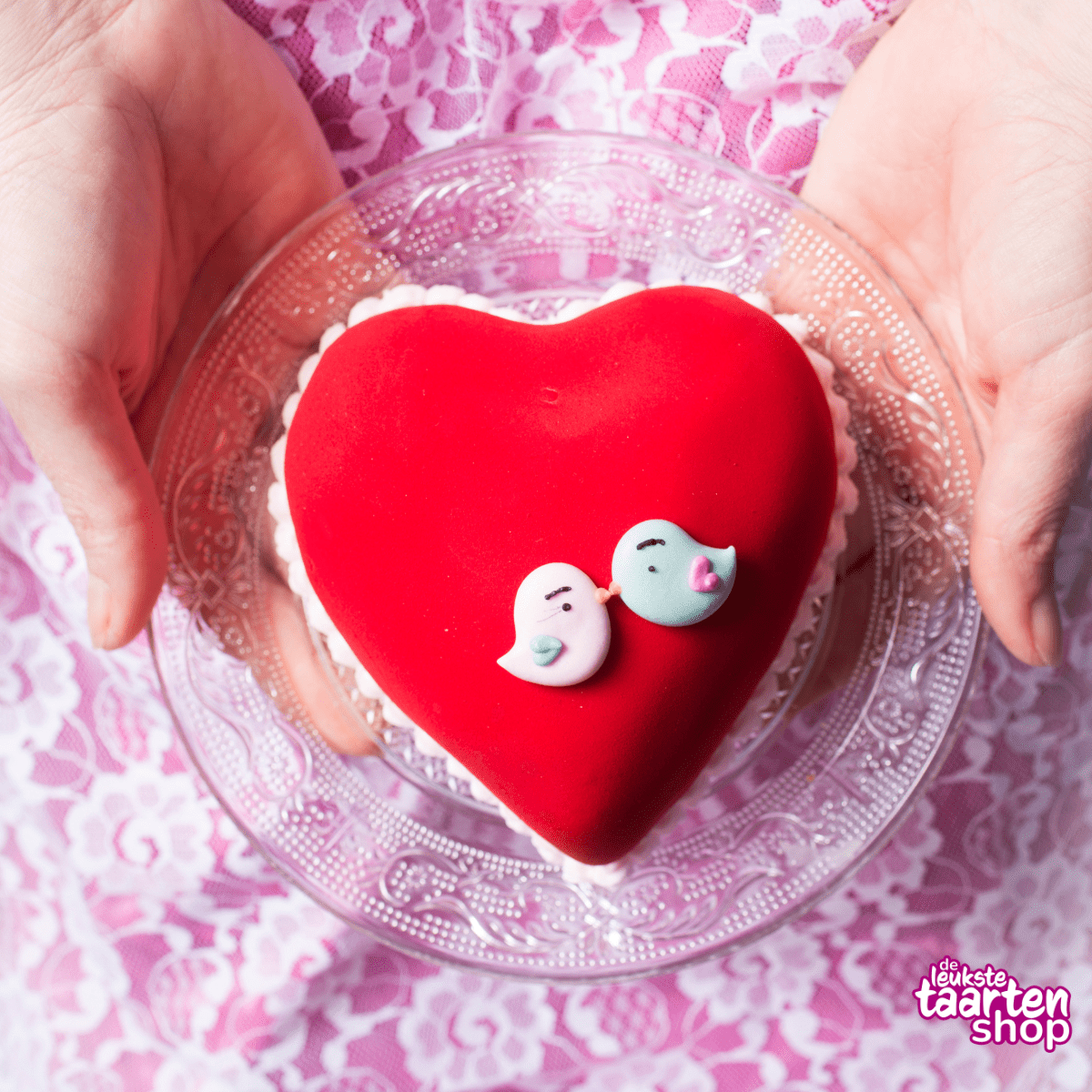 Loving Valentine's Day Cake
