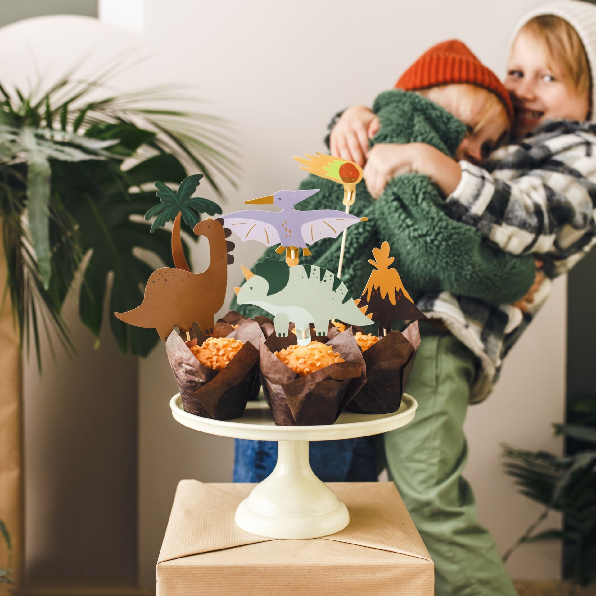PartyDeco Cupcakes Toppers - Dinosaurs - 8-12cm pk/6
