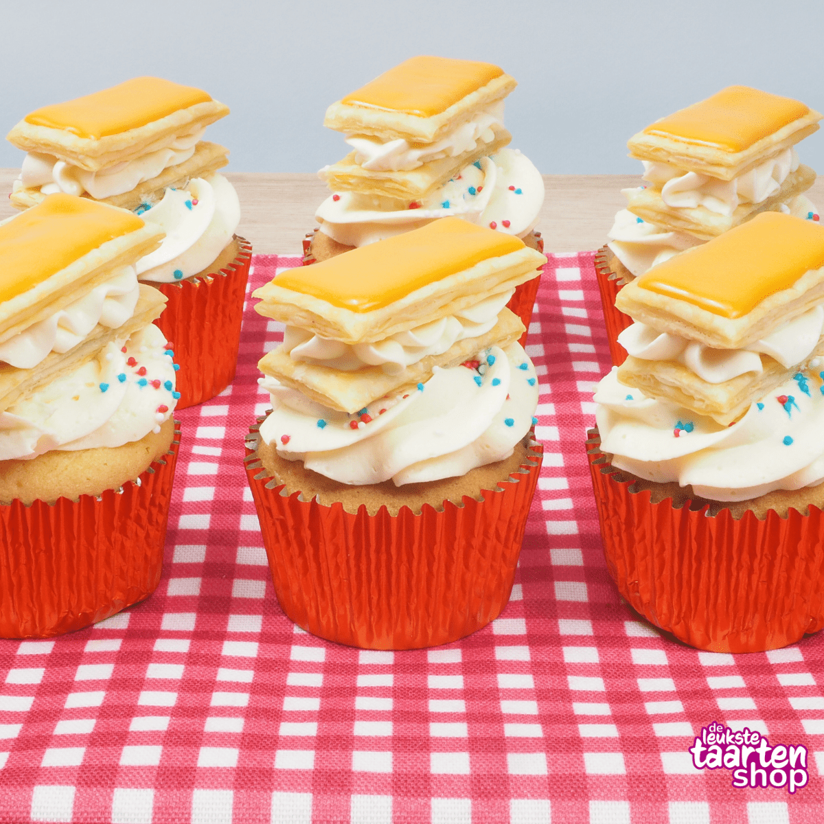 Orange ‘Tompouce’ Cupcakes