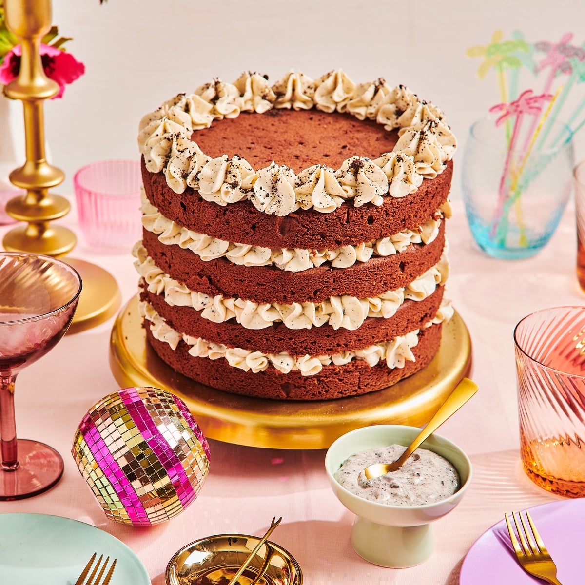 FunCakes Spread Crunchy Black Cookies 250g