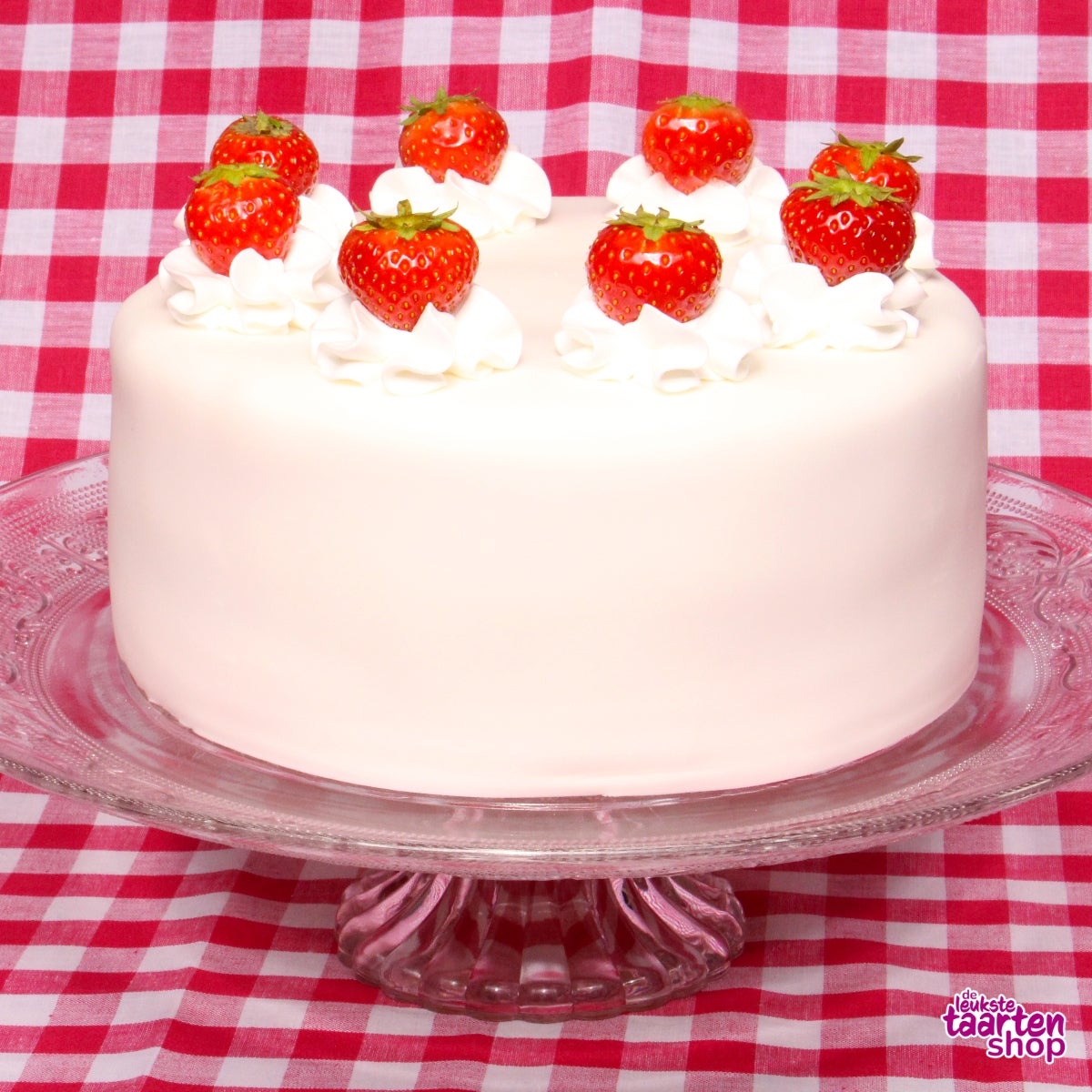 Strawberry Fondant Cake Baking Package