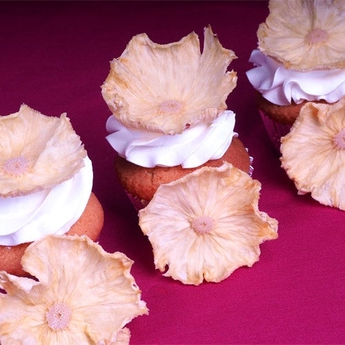 Pineapple flower cupcakes