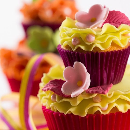 Cupcakes with flowers
