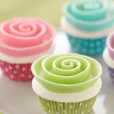 Candy clay cupcakes