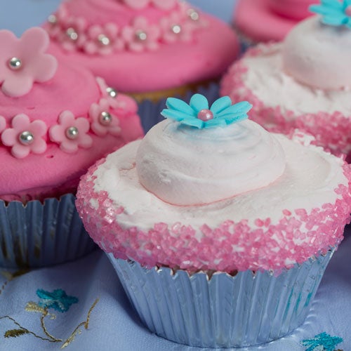 Cotton candy cupcakes