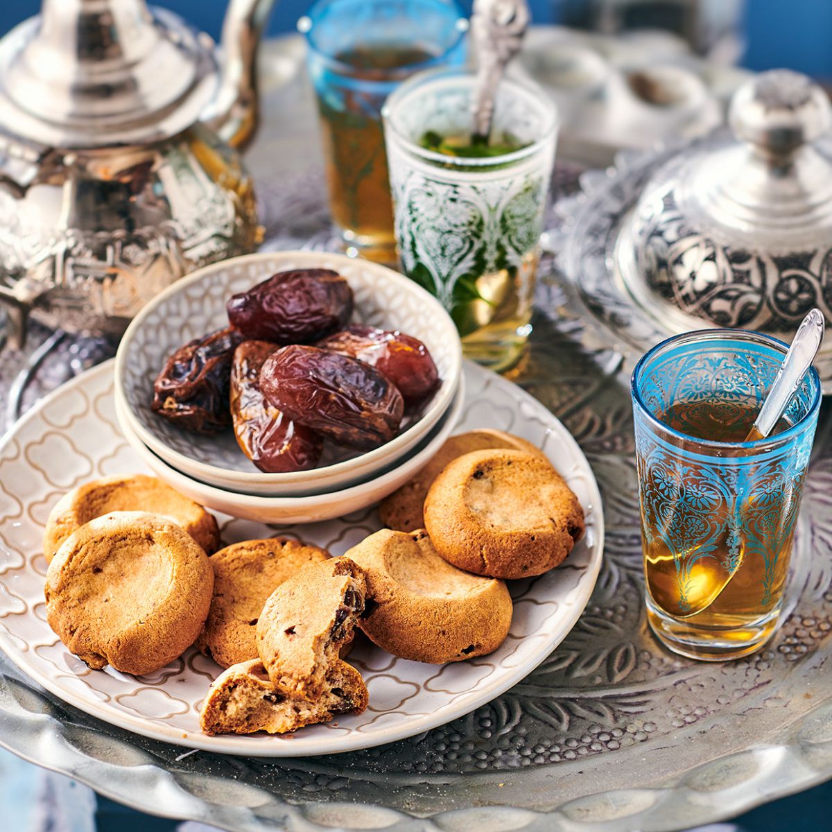 Turkish date cookies