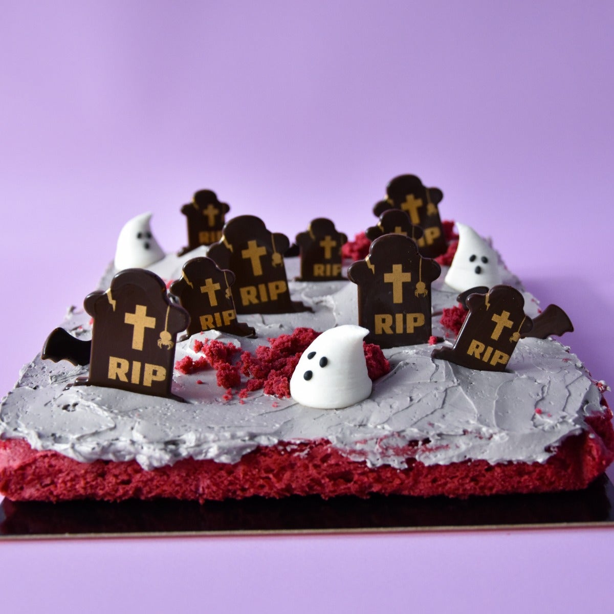 Halloween Kerkhof Sheet Cake