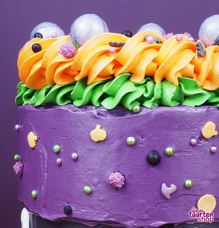 Halloween Fault Line Cake