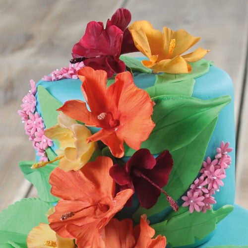 Hawaiian flower cake