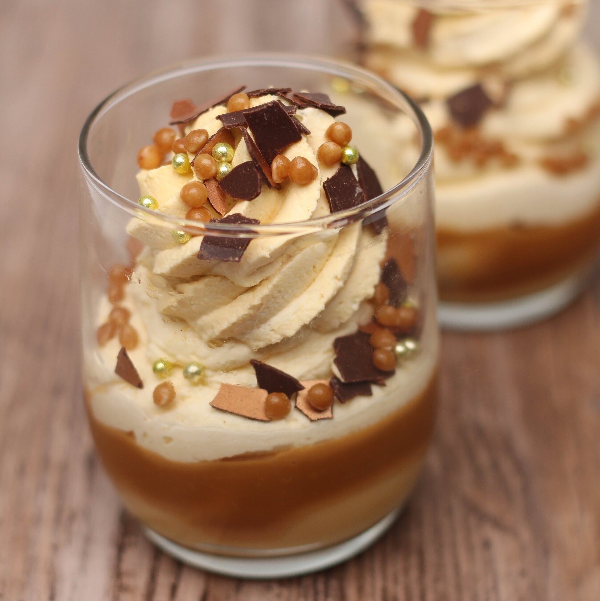Creamy banana-caramel dessert