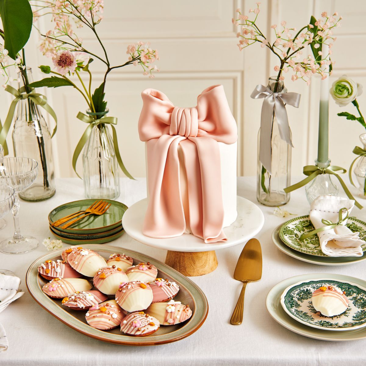 Madeleines with Deco Melts