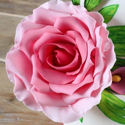 Mega rose