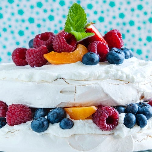 Meringue cake