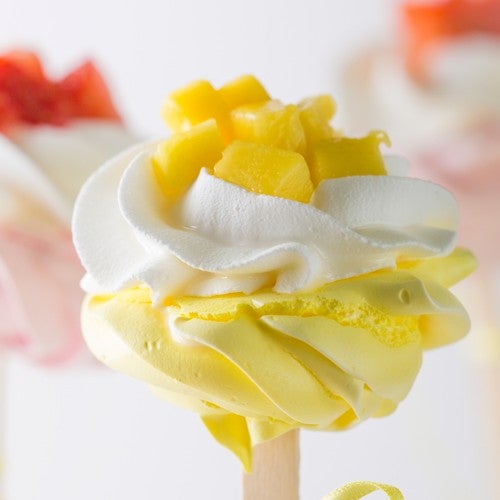 Meringue pops