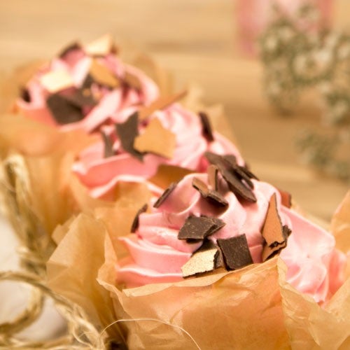 Beautiful cupcakes with golden flakes
