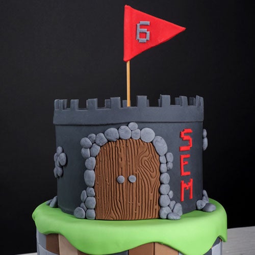 Pixel-perfect castle cake
