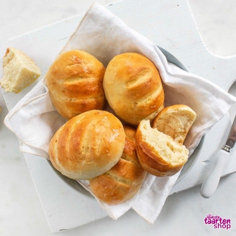 Recept voor Melkbroodjes - LeukeRecepten.nl