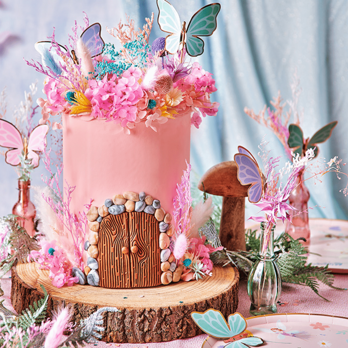 Fairy cake with dried flowers