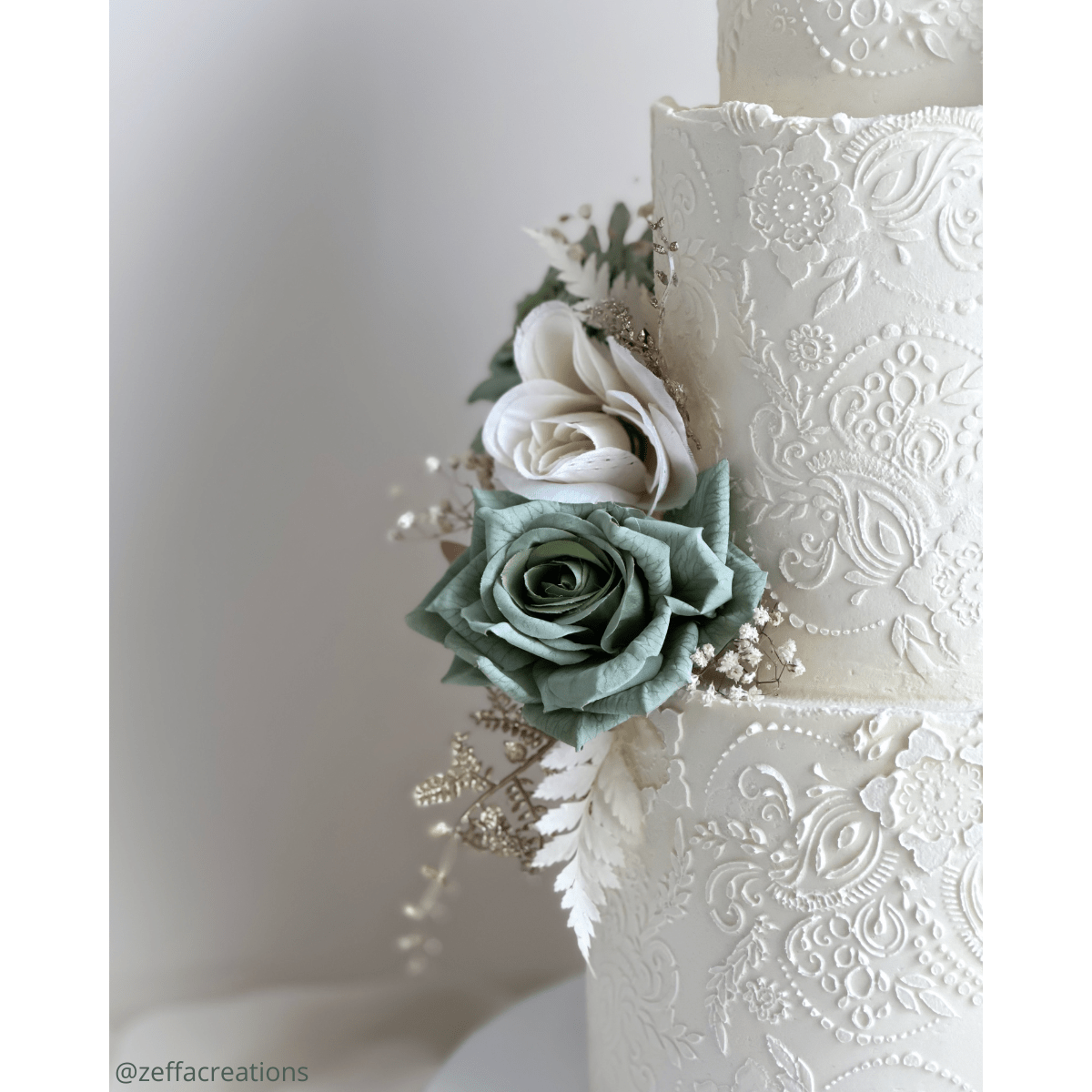 Wedding cake with lace