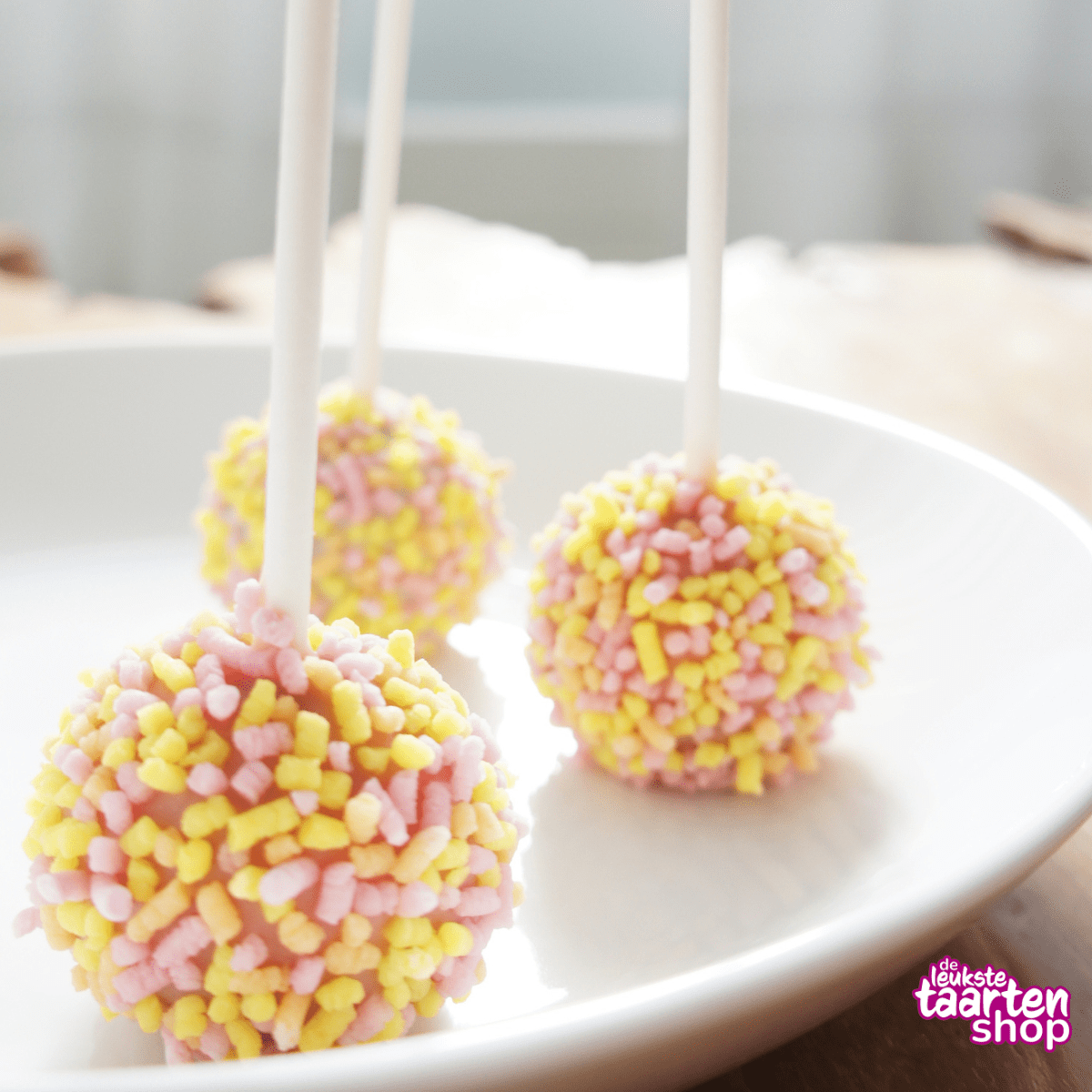 Sweet Cake Pops