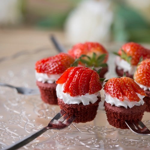 Red velvet pops