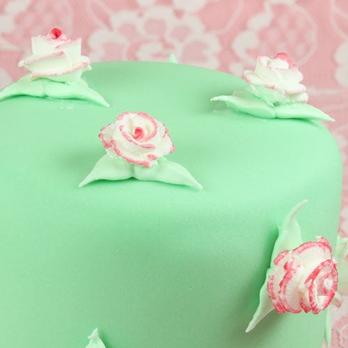 Cake with Roses
