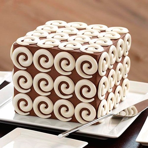 Swirl chocolate dessert