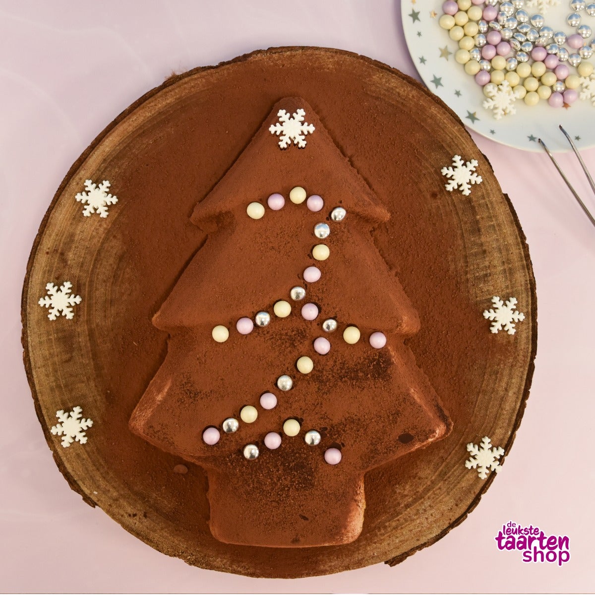 Christmas Tree Tiramisu Bavarois Cake