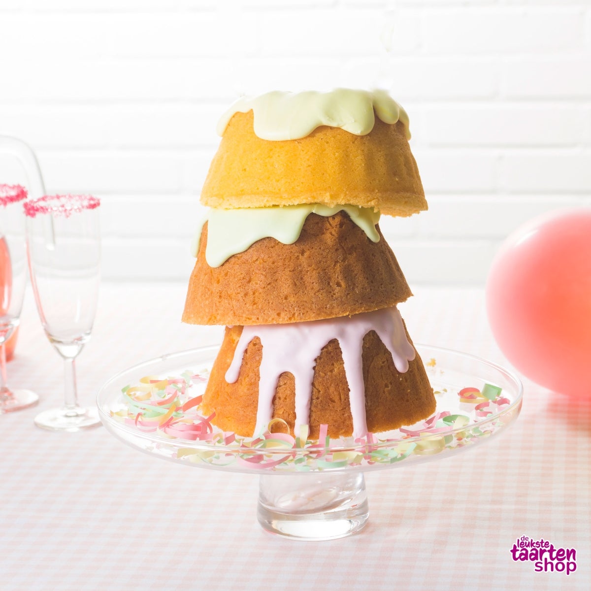Bundt Cake with Drip Baking Package