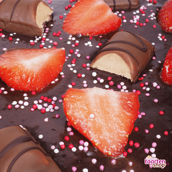 Recept Kinder Bueno Chocolade Slof Taart in Hartvorm
