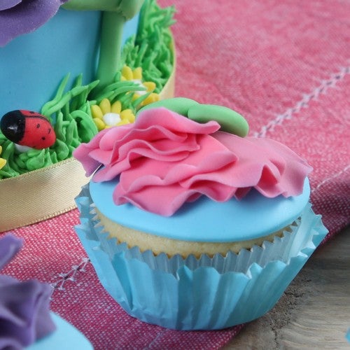 Cheerful Spring cake