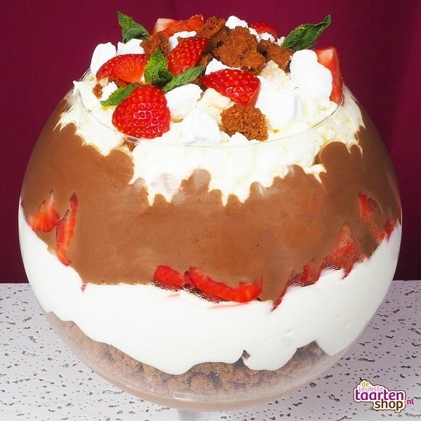 Drie chocolades mousse dessert 