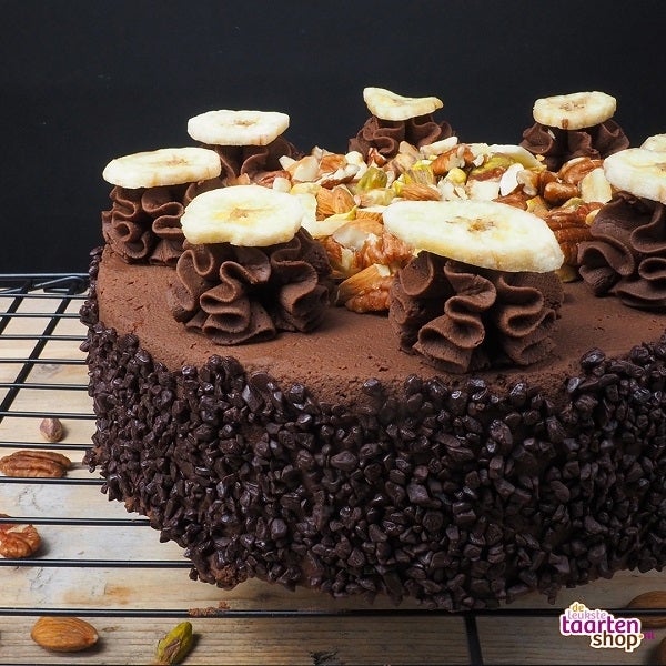 Banana chocolate cake