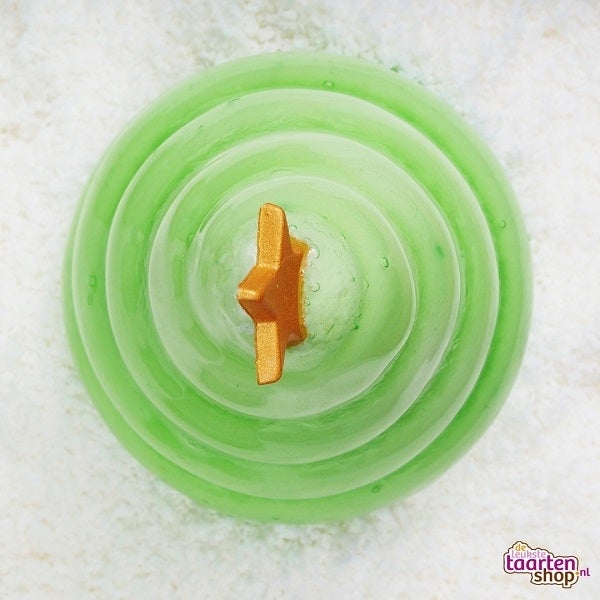 Christmas tree dessert with Bavarian cream