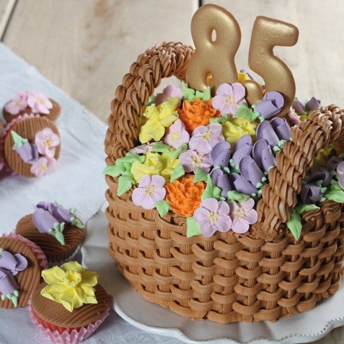 Wilton 85th anniversary cake