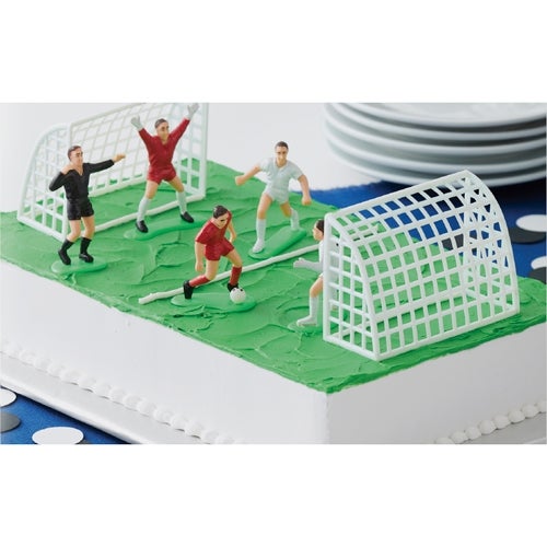 Wilton Cake Decorating Football/Soccer set/7