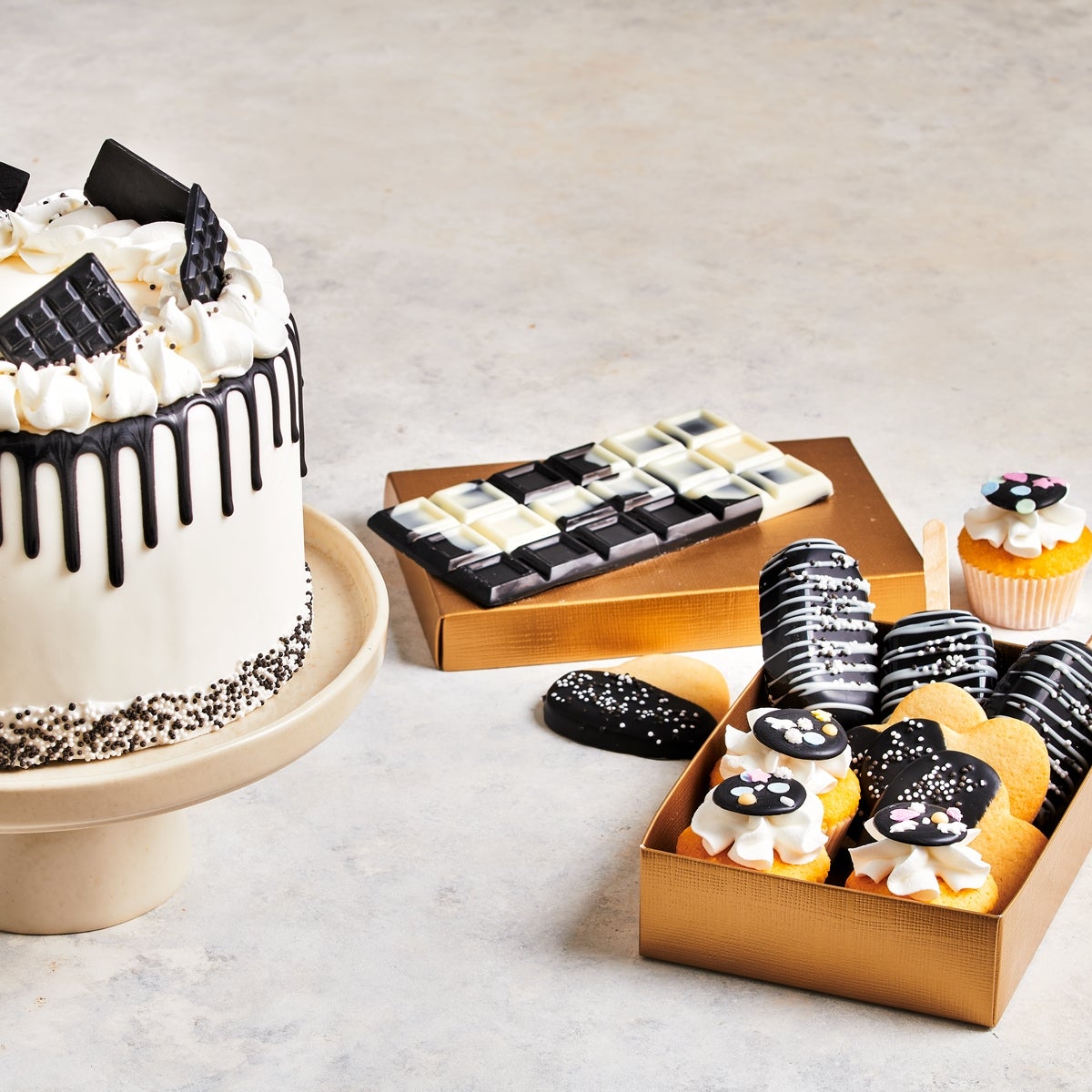 FunCakes Deco Melts Black 250g