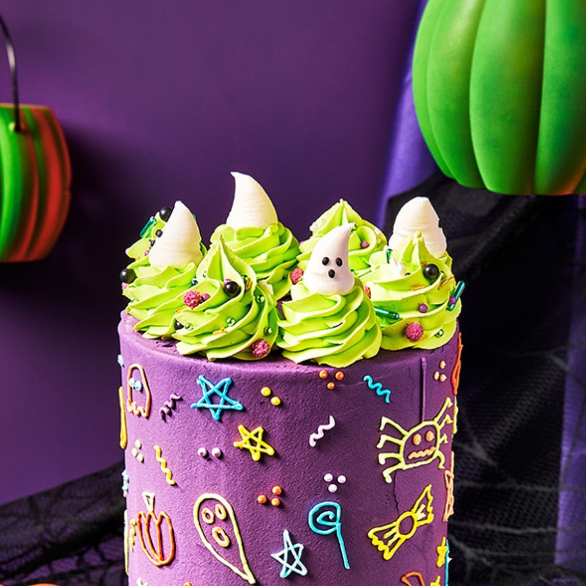 FunCakes Sugar Decorations 3D Ghosts set/3