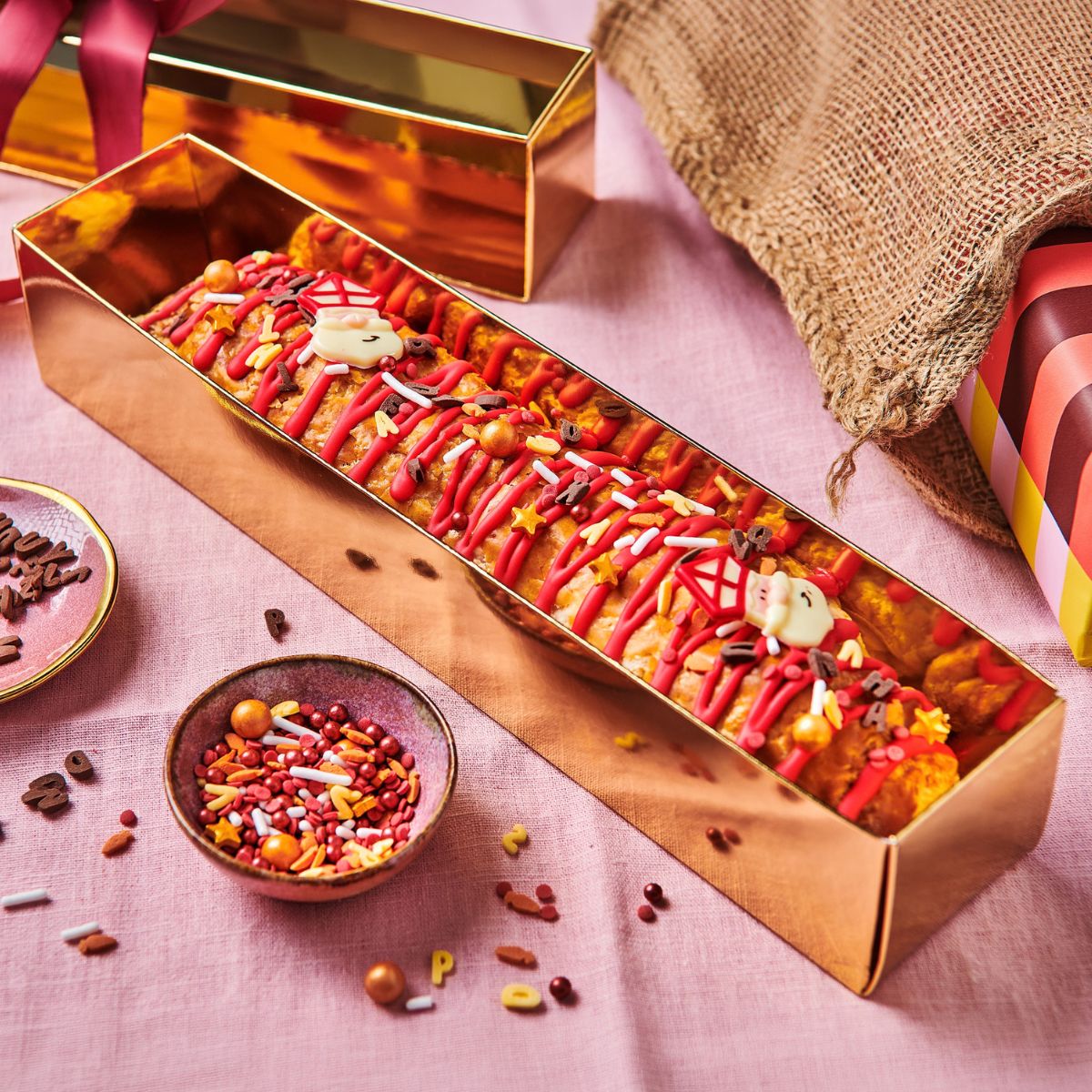 FunCakes Log Pastry Box Gold 32x6x6 cm pk/10