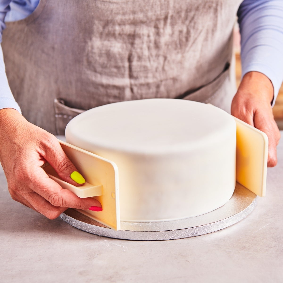 FunCakes Fondant Covering Paste White (2x2,5kg) 5kg