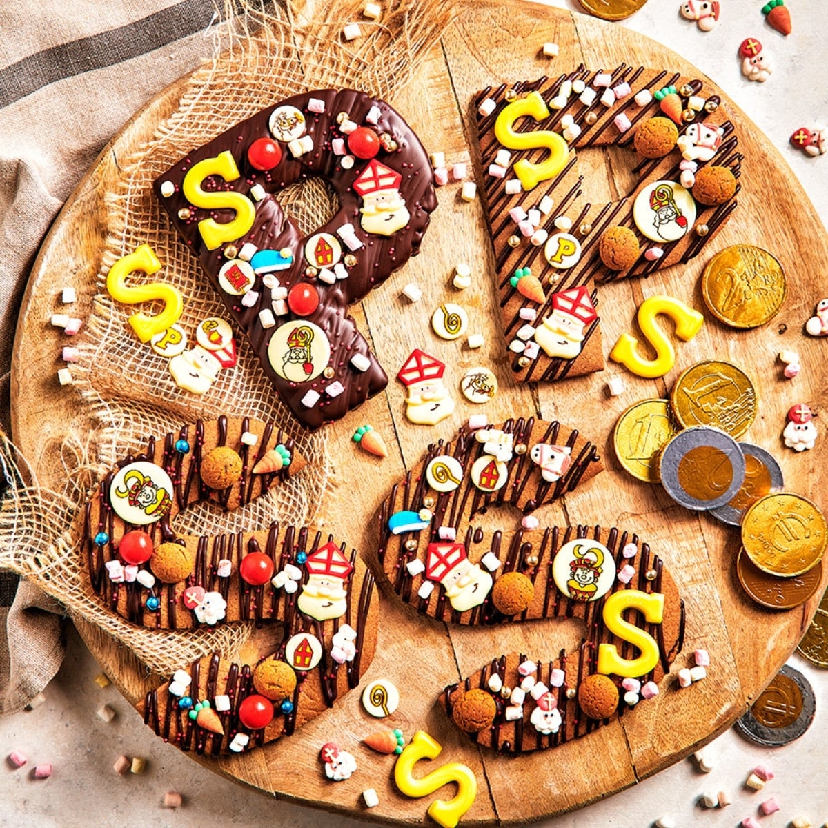 FunCakes Sugar Decorations Sinterklaas Set/12