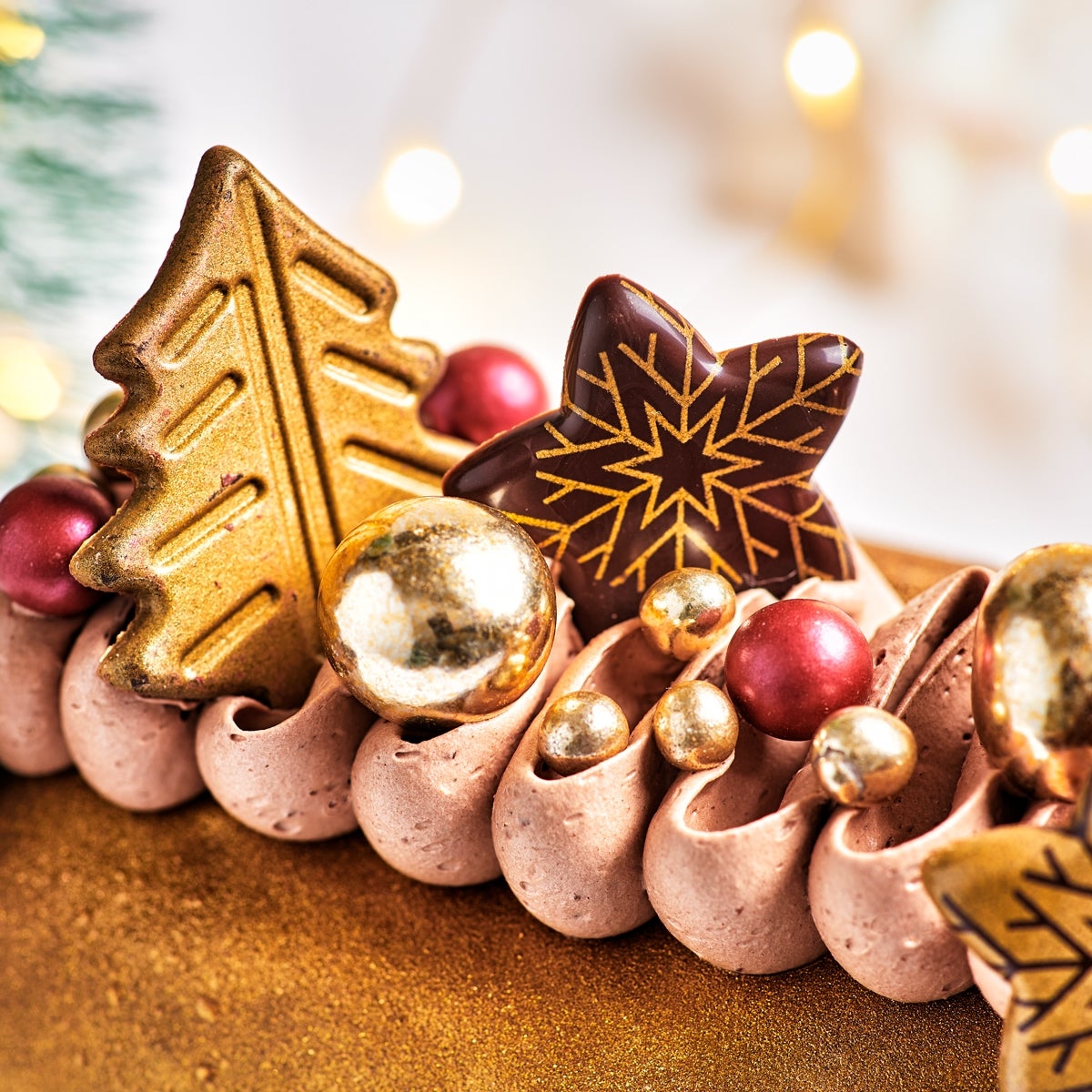 FunCakes Chocolate Decoration Festive Star Set