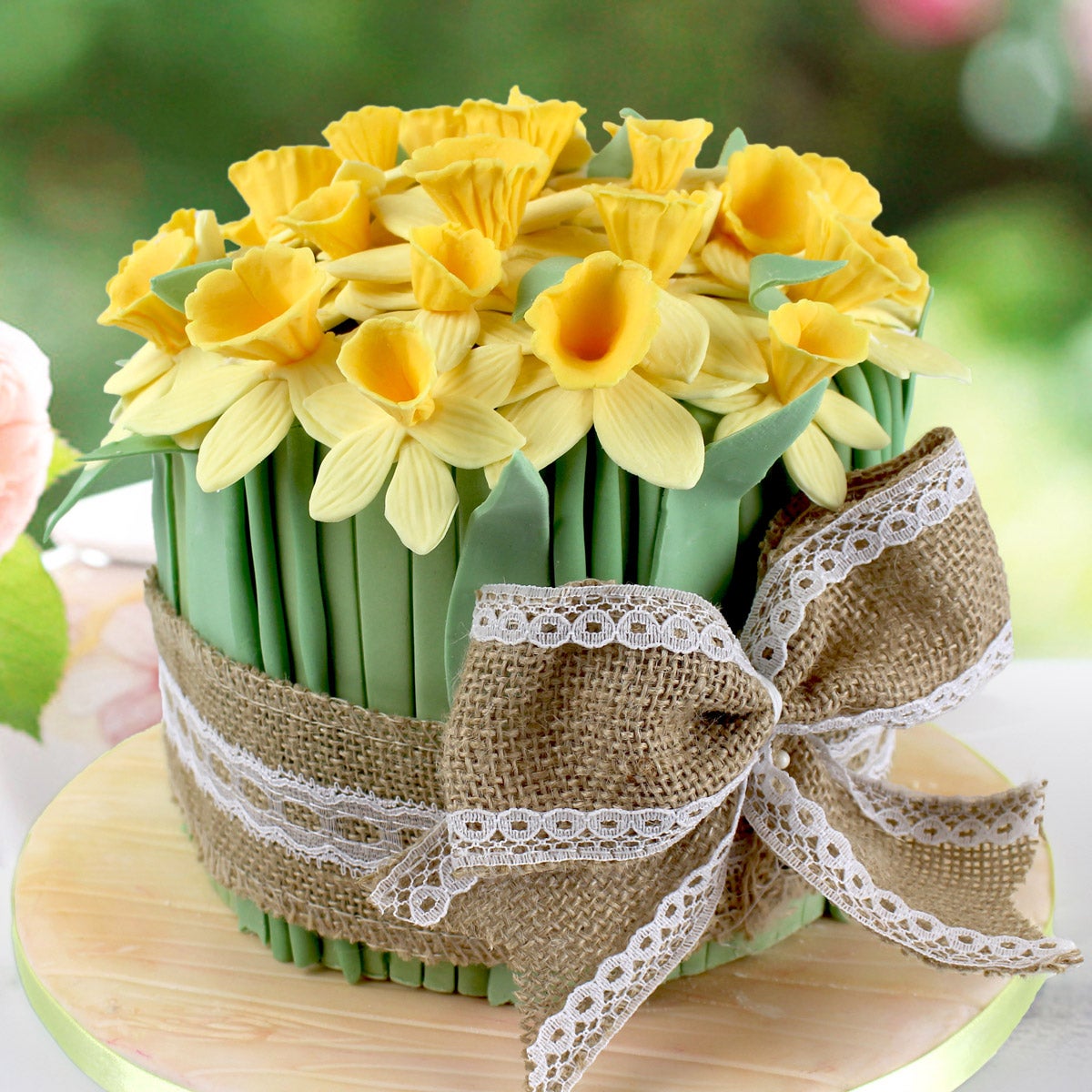 Katy Sue Silicone Mould - Daffodil Flowers