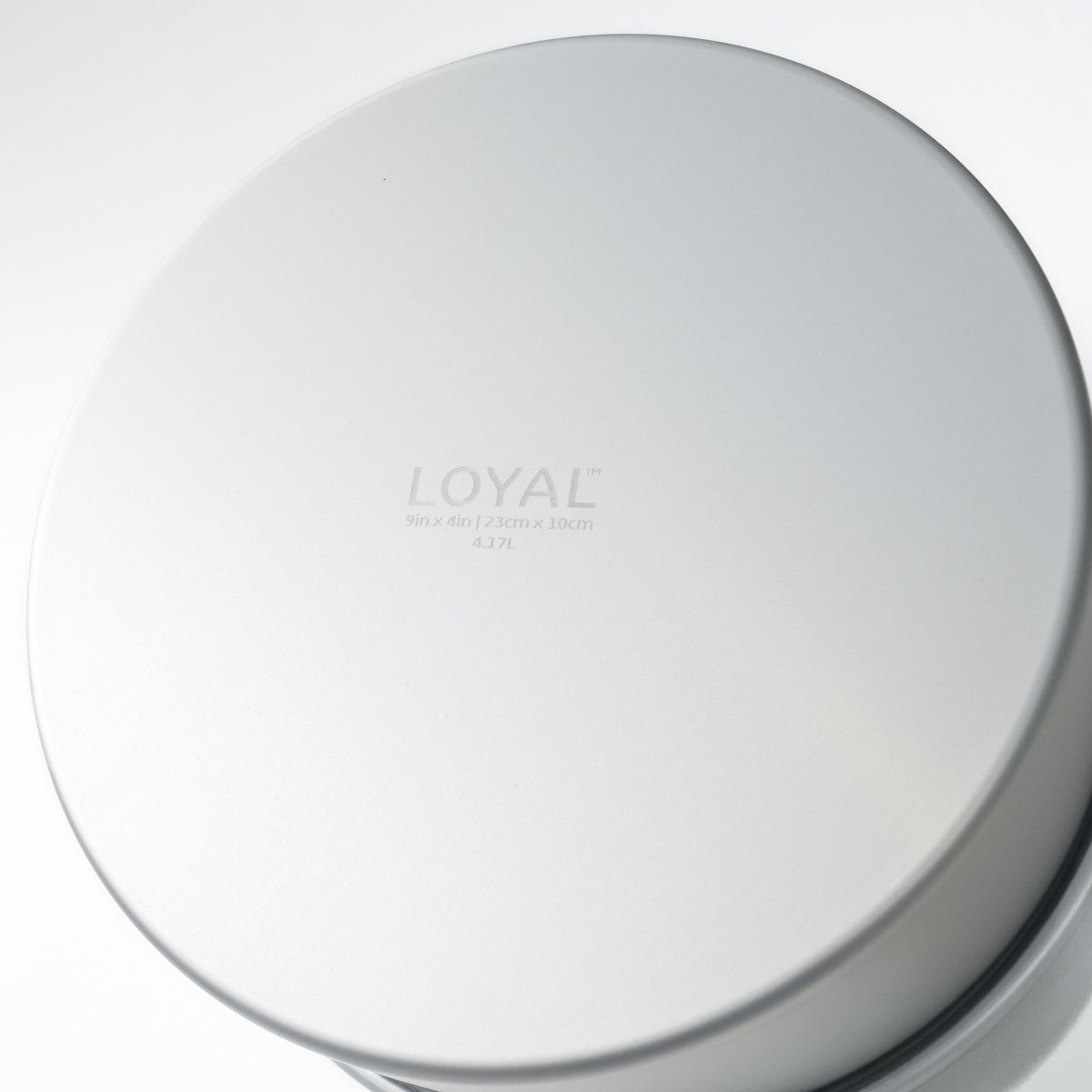 LOYAL Elite Cake Pan - Extra Deep Round Ø23cm