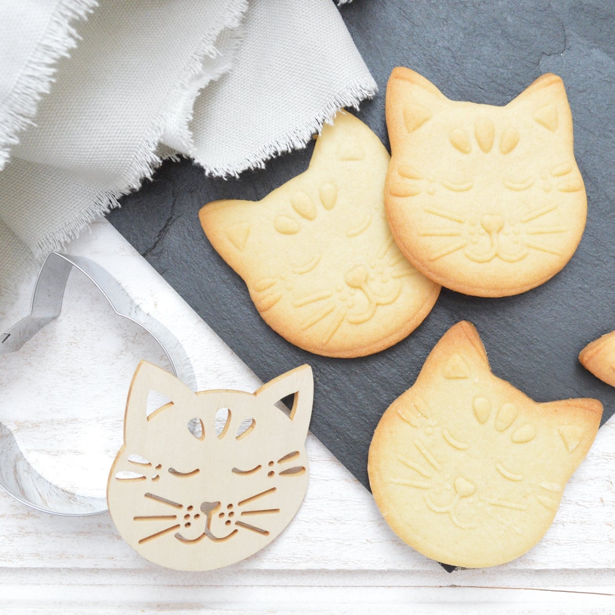 ScrapCooking Cookie Cutter & Embosser Cat
