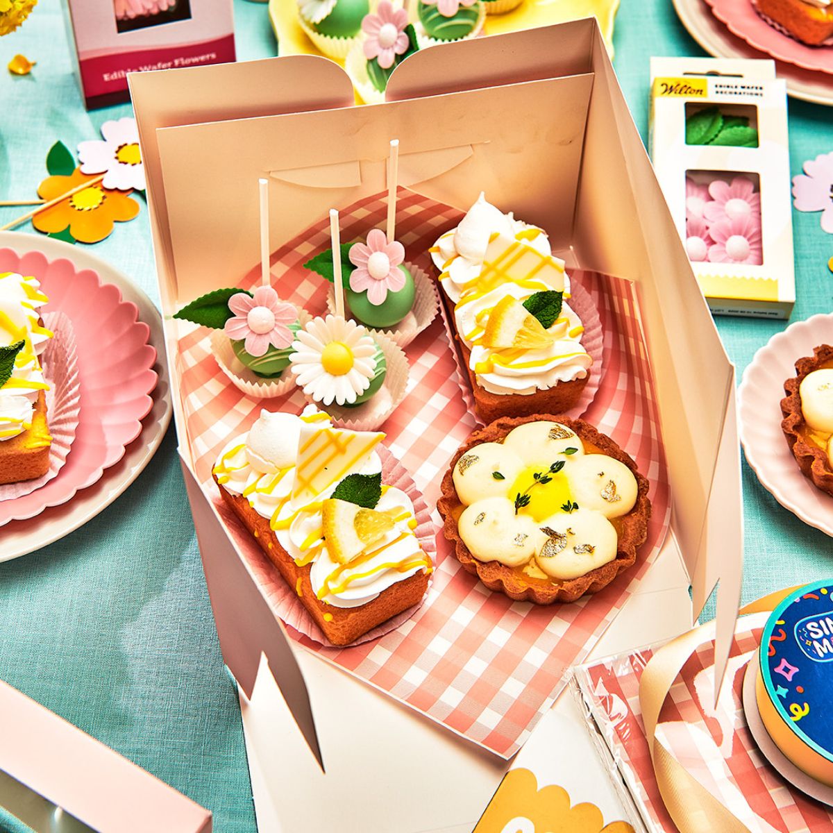 Mini Loaf Cake with Lemon Meringue Cream