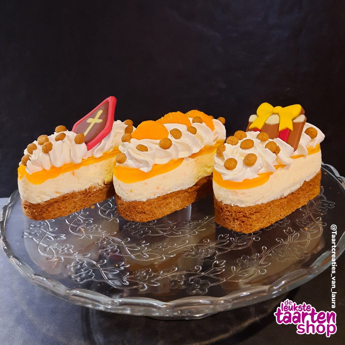 Mini Saint Nicholas Cookie & Crust with Tangerine